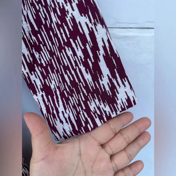 FRONT ROW by Sara and Goldy trapeze hem graphic dress 4 - Picture 4 of 8